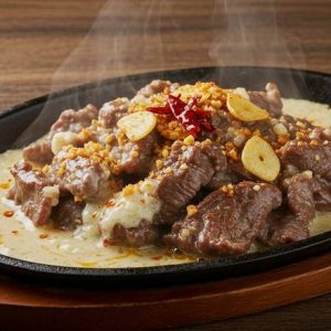 120. Beef in Chilli & Garlic Sauce / 辣椒蒜酱牛肉